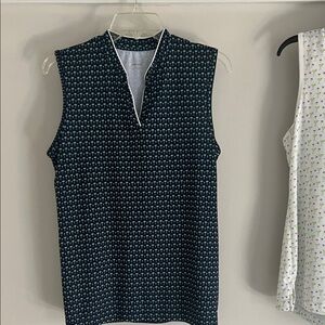 BCG Black and White Patterned Sleeveless Blouse